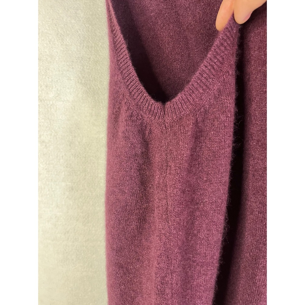Linda Allard Ellen Tracy L 100% Cashmere Sweater Mock Neck Sleeveless Maroon - Picture 7 of 8